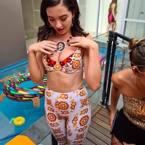 Her Pony two piece set NEW WITH TAGS - Picture 5 of 5